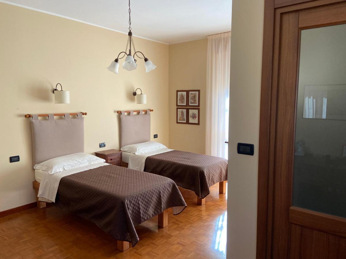 수사 La Via Del Sole B&B 외부 사진