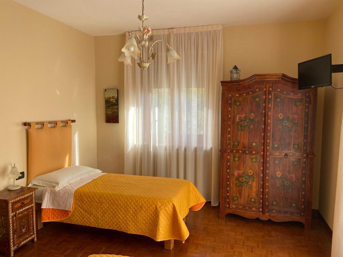 수사 La Via Del Sole B&B 외부 사진